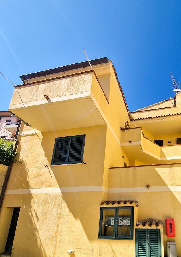 Murphy Holiday Homes - Danico House La Maddalena  Zewnętrze zdjęcie